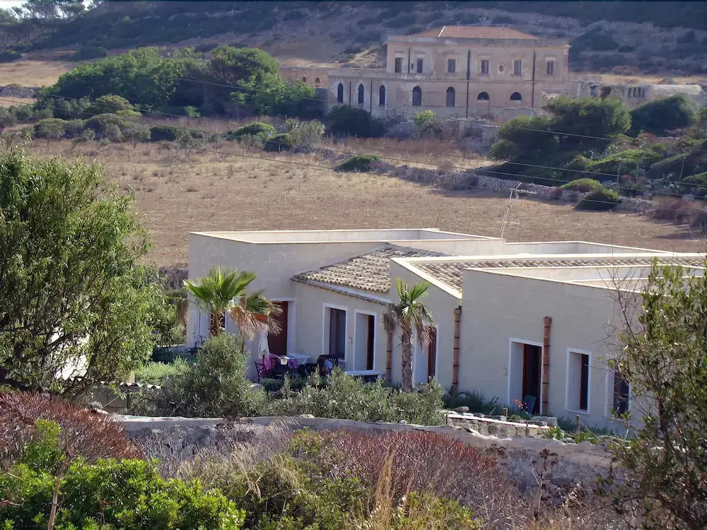 Lisola Residence
