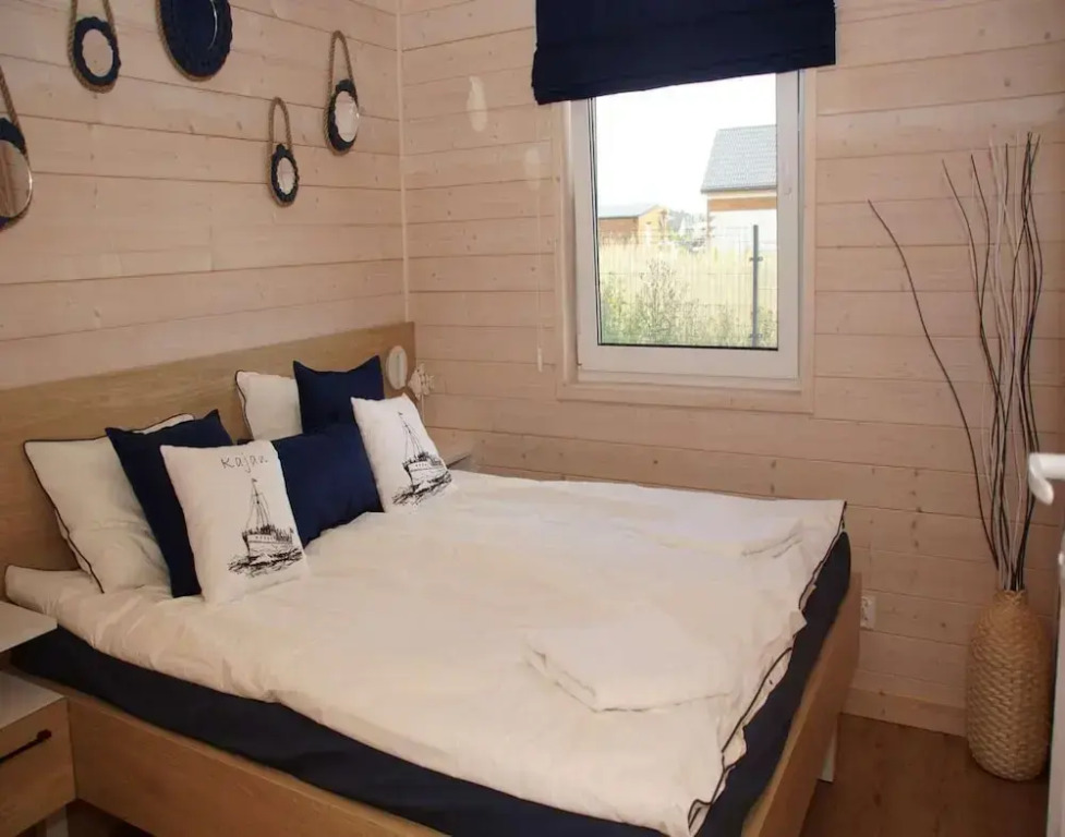 Beautiful holiday home, 2 bedrooms, Mielenko