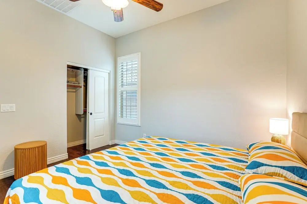 Pool, Views & Ample Space! Sunny Goodyear Retreat