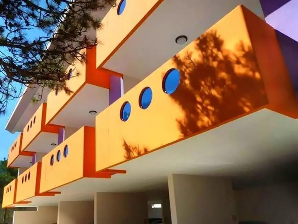 Poolside Holiday Apartment in Bibione Spiaggia
