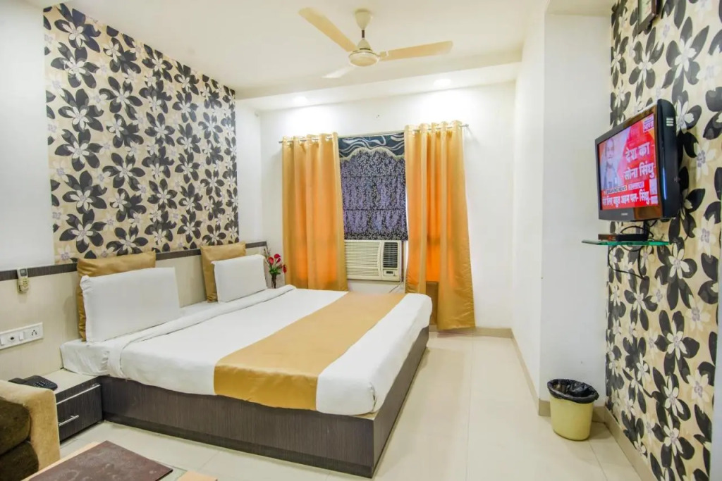 Hotel Morya Regency