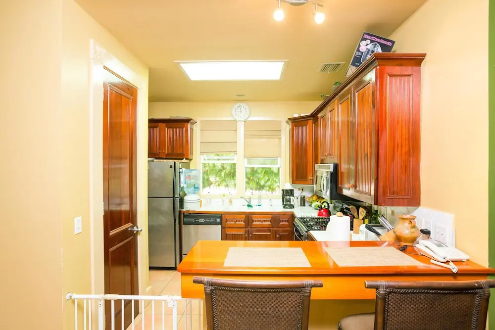 Lawson Rock Magnolia House