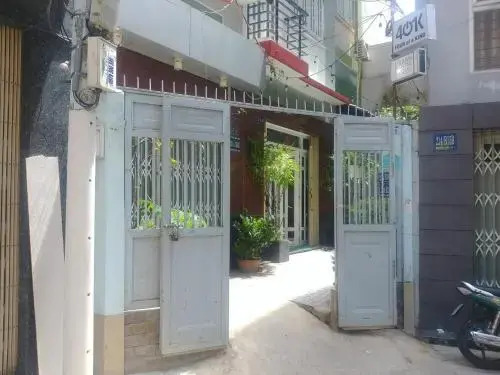 40K Dorm