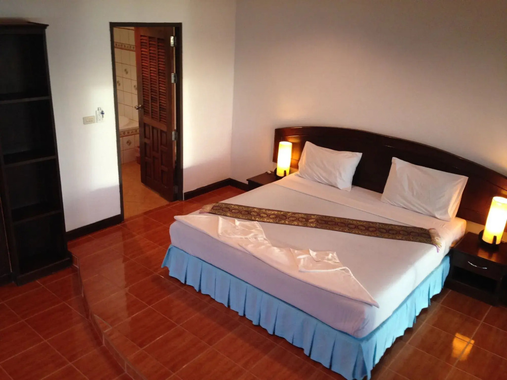 Noble House Beach Resort