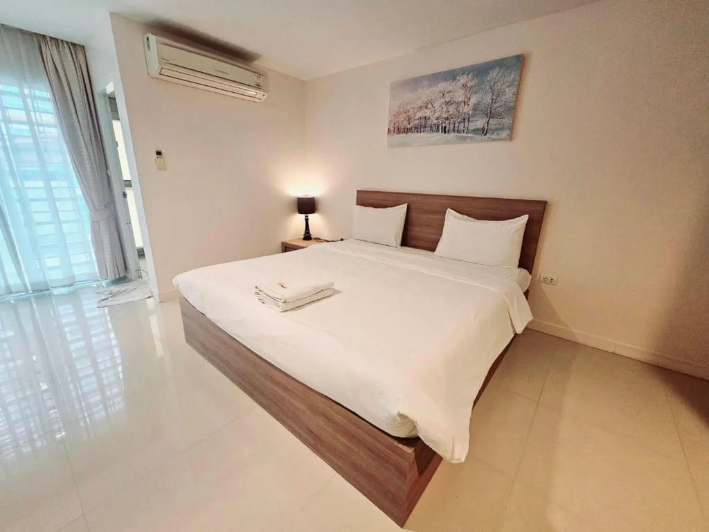 Similan Mansion