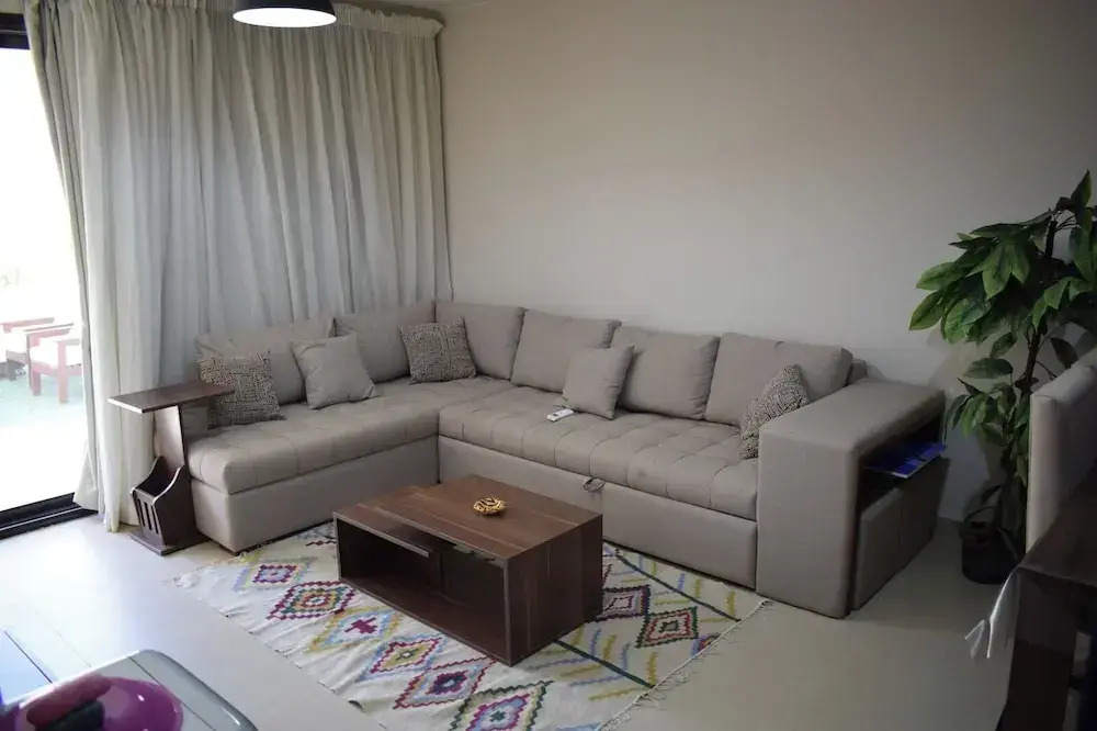 Whispering Waters, Two Bedroom With a Garden, Azha