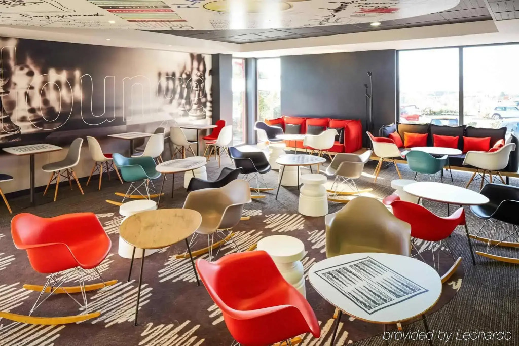 Ibis London Luton Airport