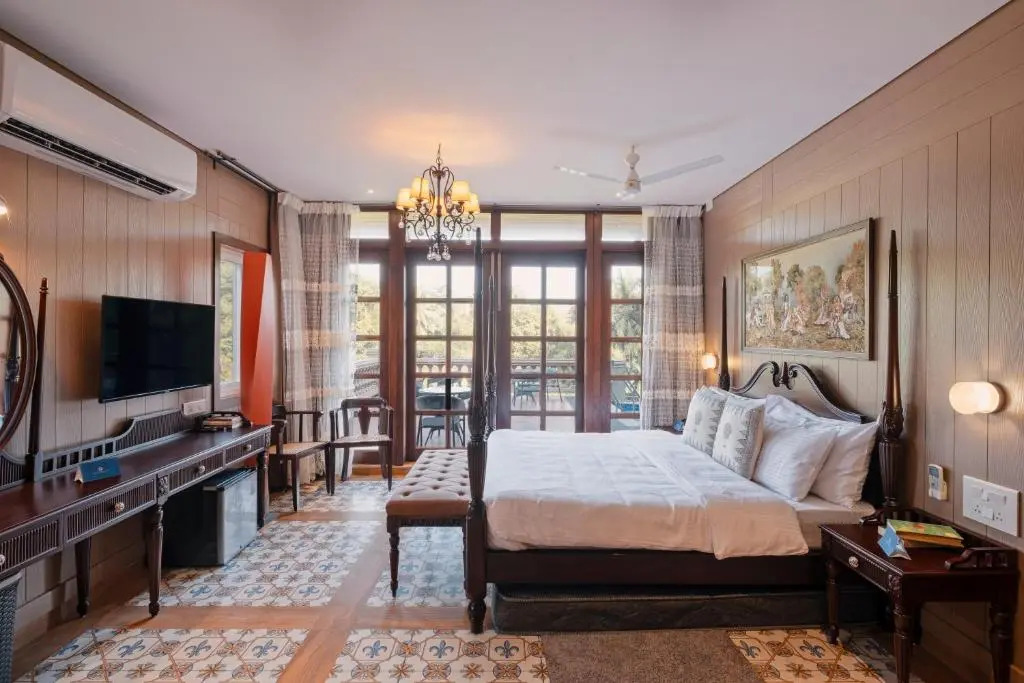 SaffronStays Tudor San Ann