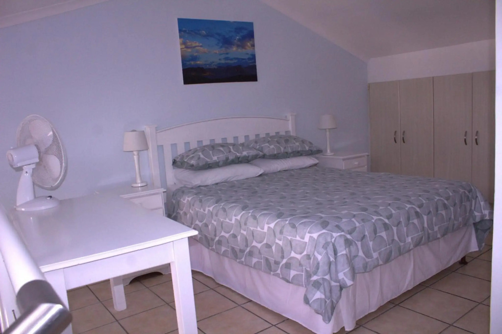 South Shore Beach Apartments, Harrier 202