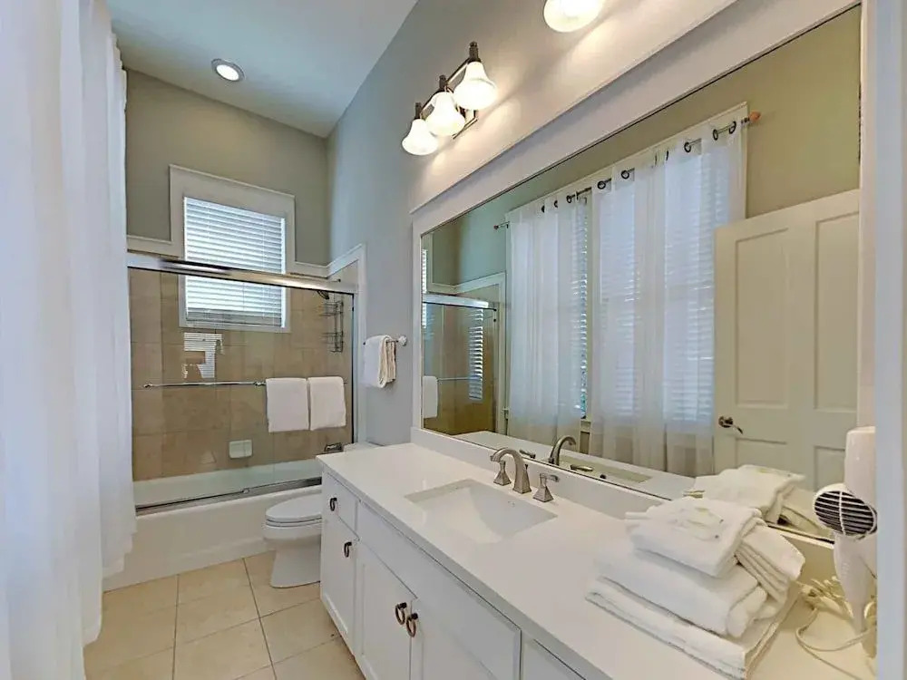 A Garden Cottage by Southern Vacation Rentals