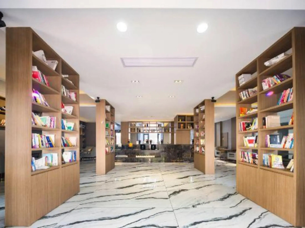 Changshuo Impression Hotel (Anji Wanxiang World Shopping Plaza)