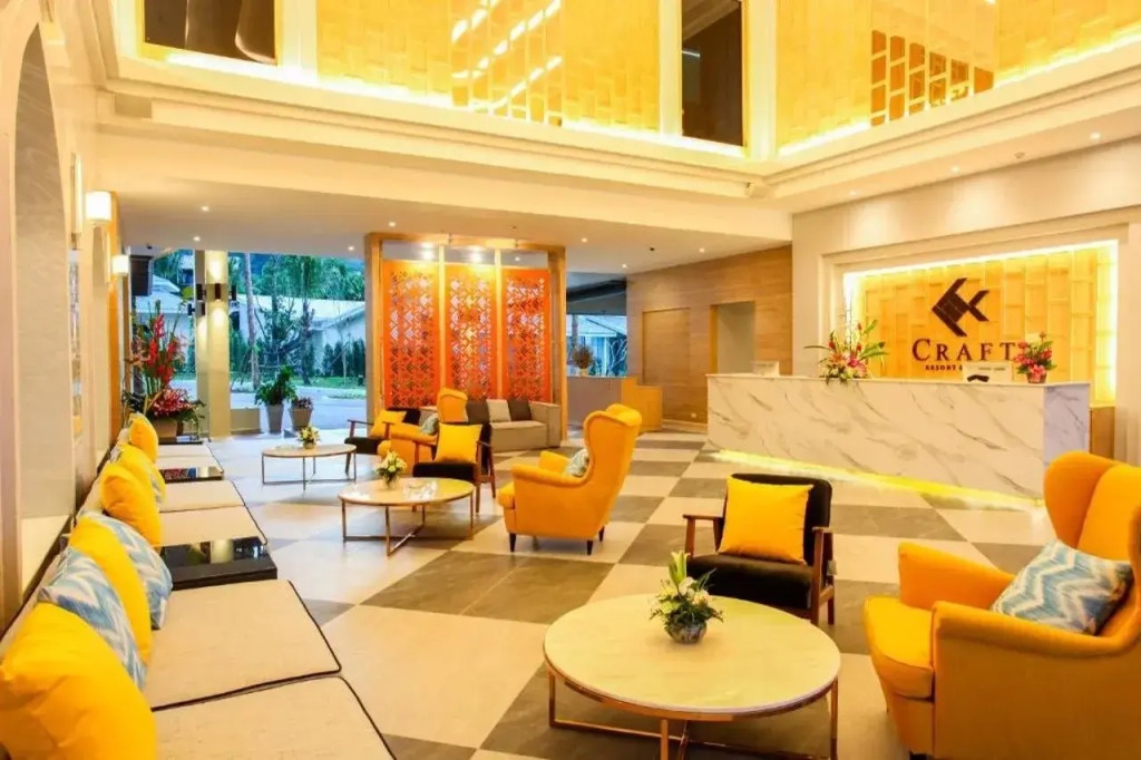 CRAFT Resort & Villas, Phuket Town - scheduled shuttle to Phuket Old Town