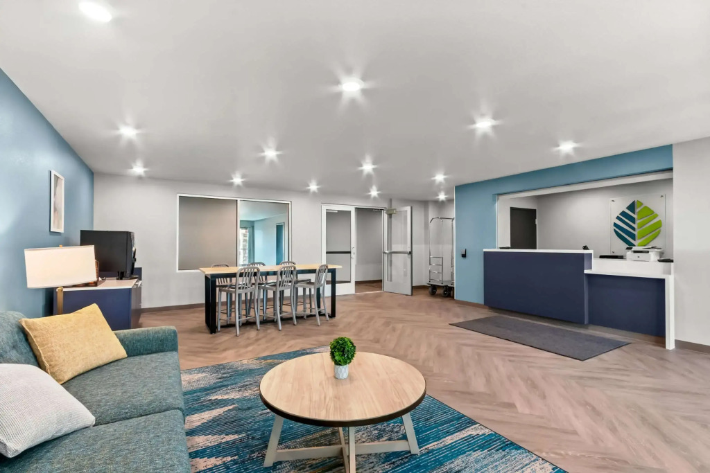 Woodspring Suites Gilbert - Mesa Gateway Airport