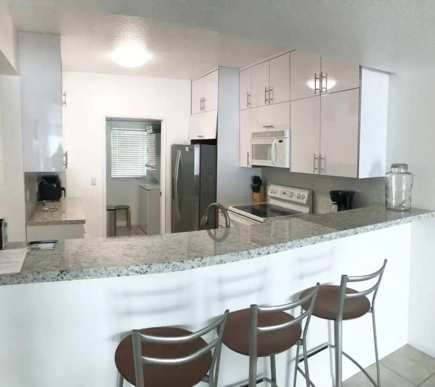 Le Marina Bay 304 - Condo 3 People, Sunny Isles