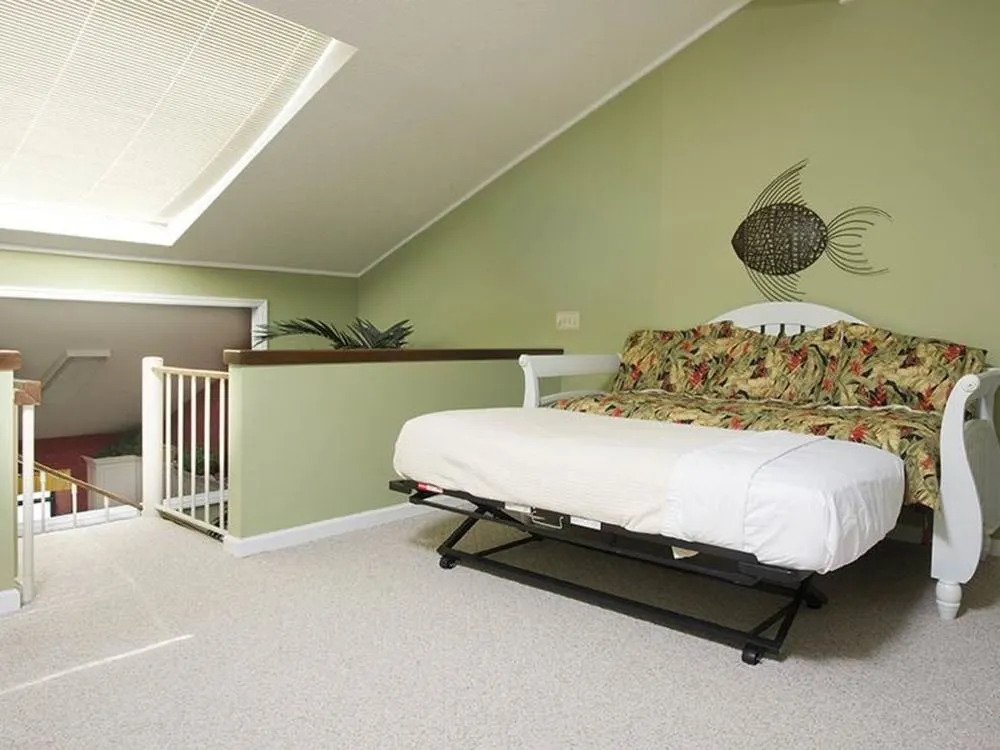 Calibogue Club 2630 by RedAwning