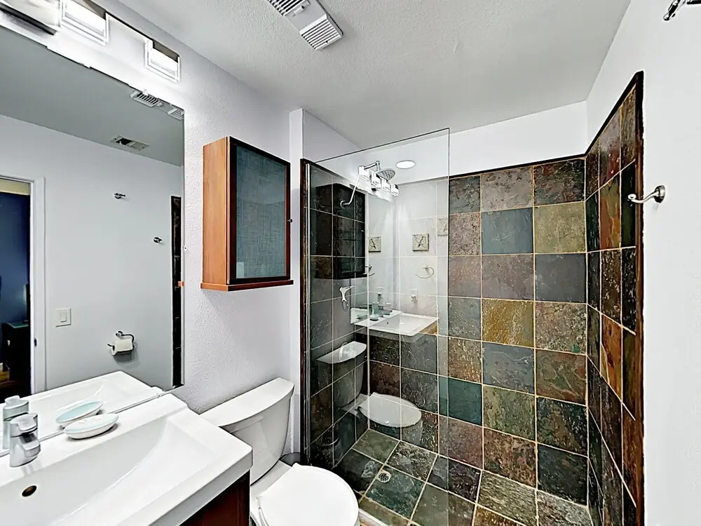 New Listing! Hip Hideaway W/ Heated Pool & Hot Tub 1 Bedroom Condo
