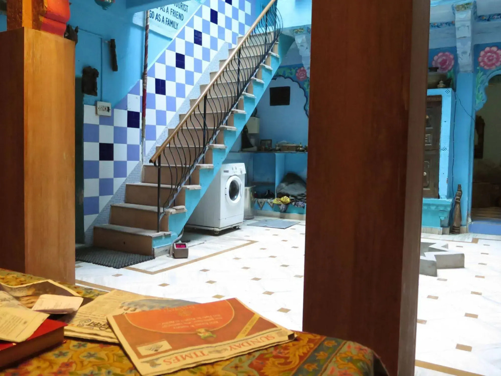 Yogis Guest House