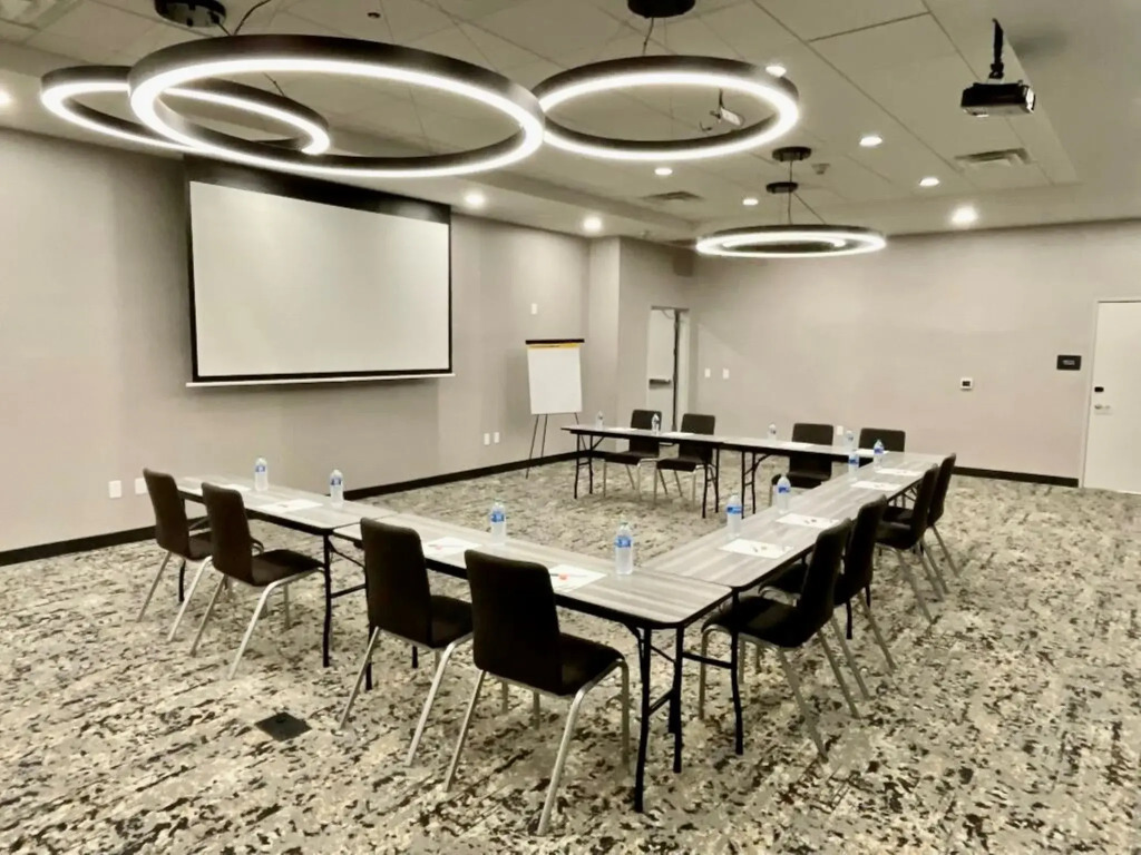 Holiday Inn & Suites - Mt Juliet Nashville Area by IHG