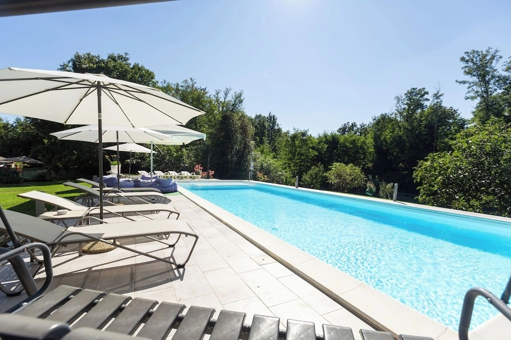 Apartments Cetri Hrasta