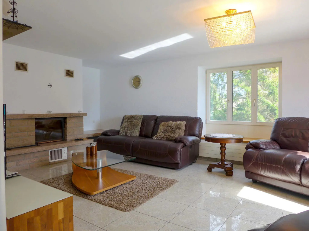 Holiday Home Chalet Aaregg