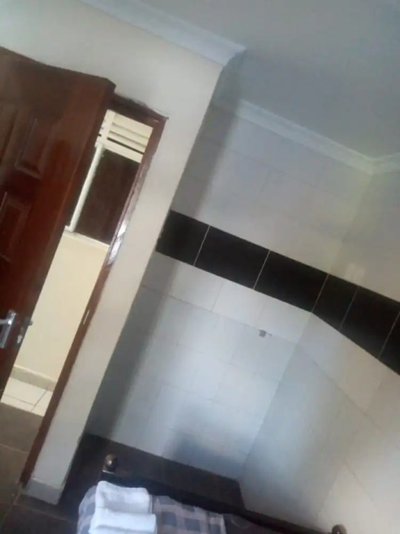 Platinum Bar Lodge