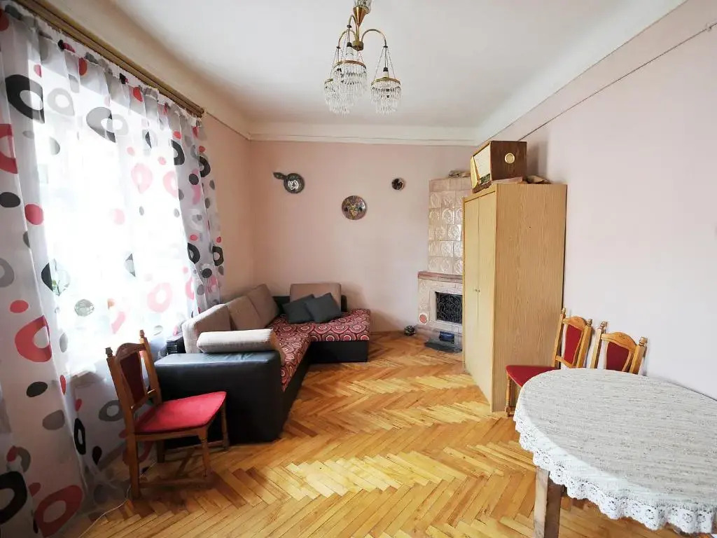 Apartment - Lesi Ukrainky Street