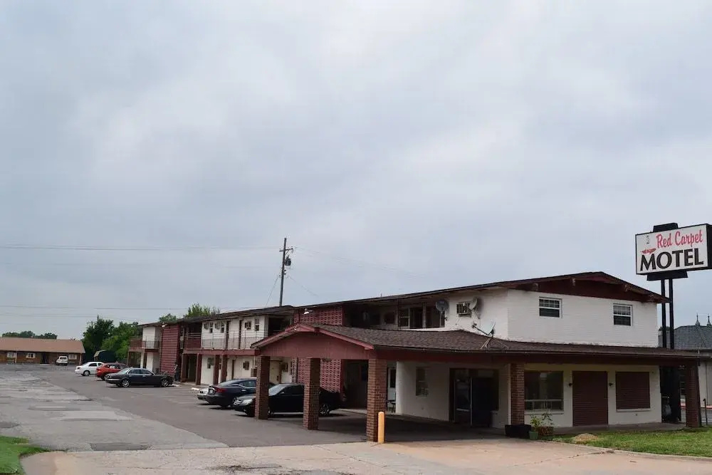 Red Carpet Motel