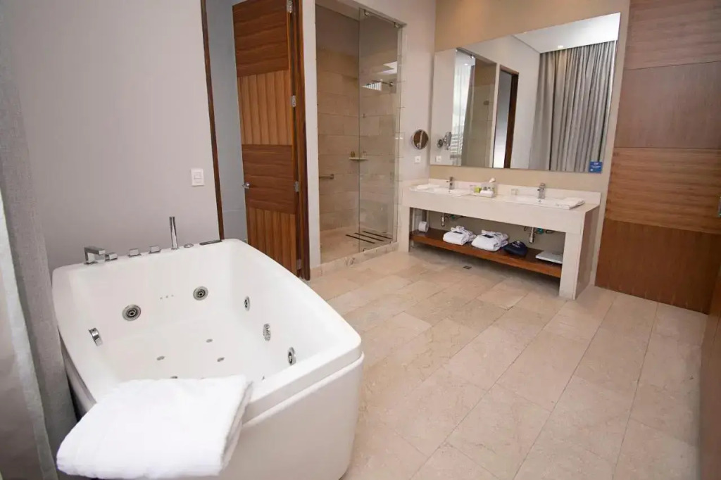 DoubleTree by Hilton Bogota Parque 93