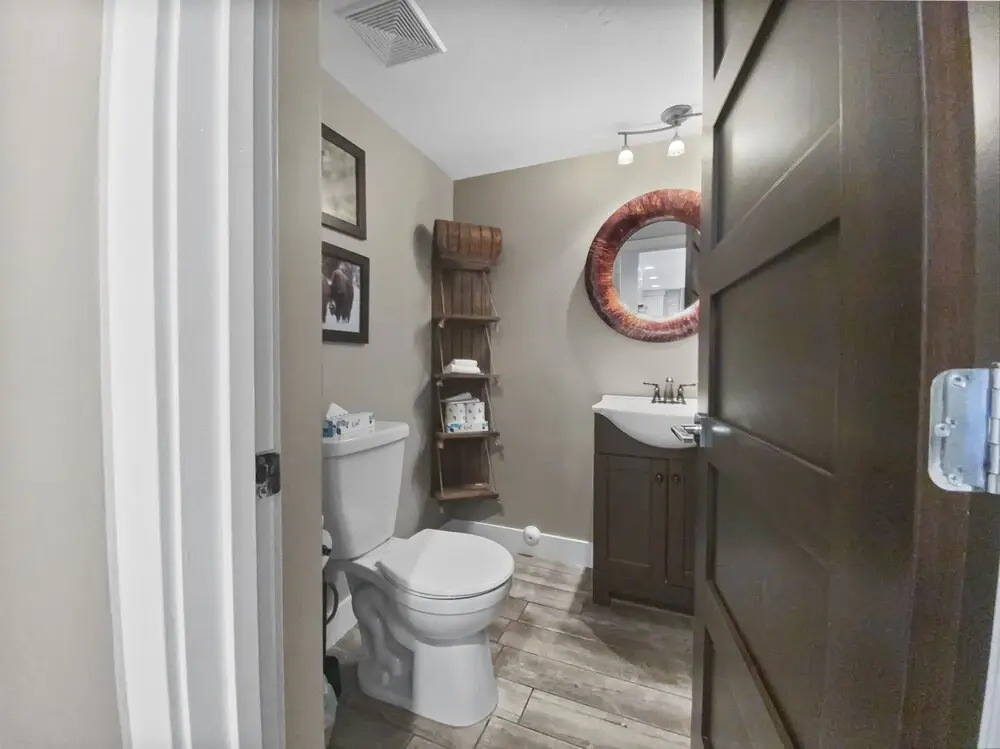 33b Hidden Creek 3 Bedroom Townhouse by Redawning