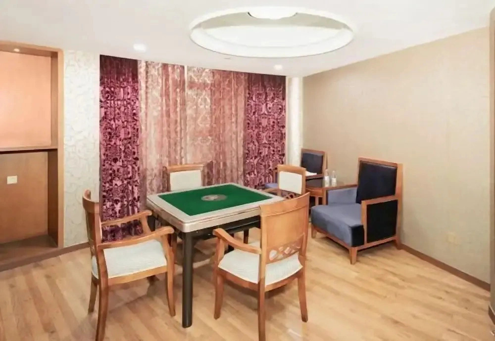 Shengfeng Business Hotel