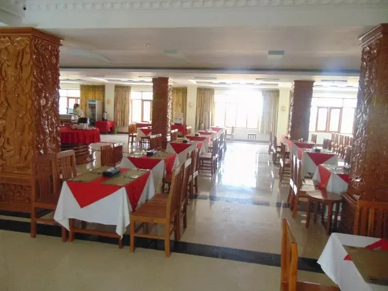 Jade City Hotel