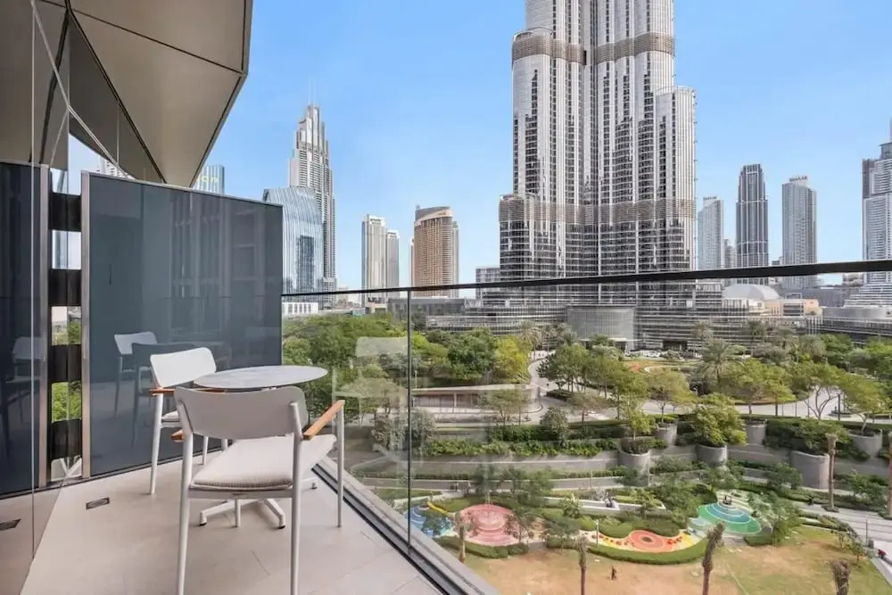 Luxurious 3-bedroom Apartment Facing Burj Khalifa in The Address Dubai Opera