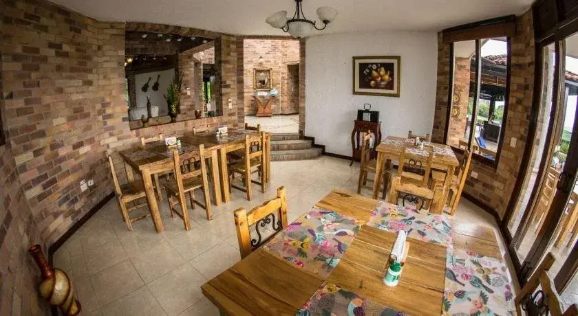 Hotel Tata Premium