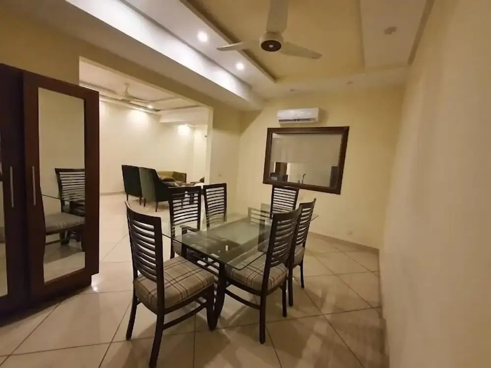 Grand Luxury Apartments