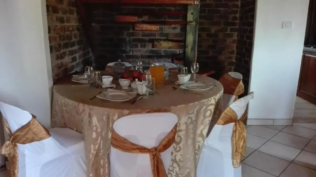 Hamba Kancane Ma-Africa Guest House