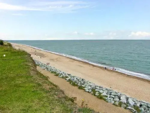107 Beach Road Chalet Site