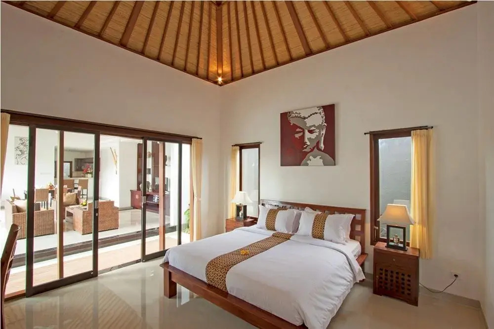 Villa Biru - 500m Batubelig beach