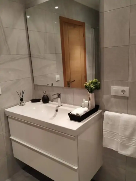 House - 3 Bedrooms - 107788