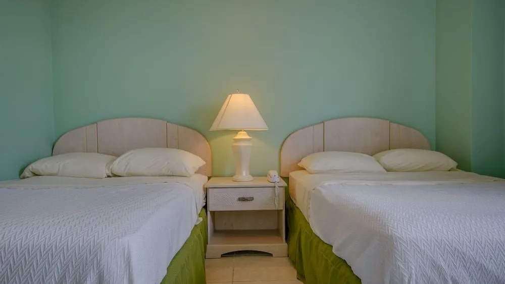 Americana Princess Suites/Condos