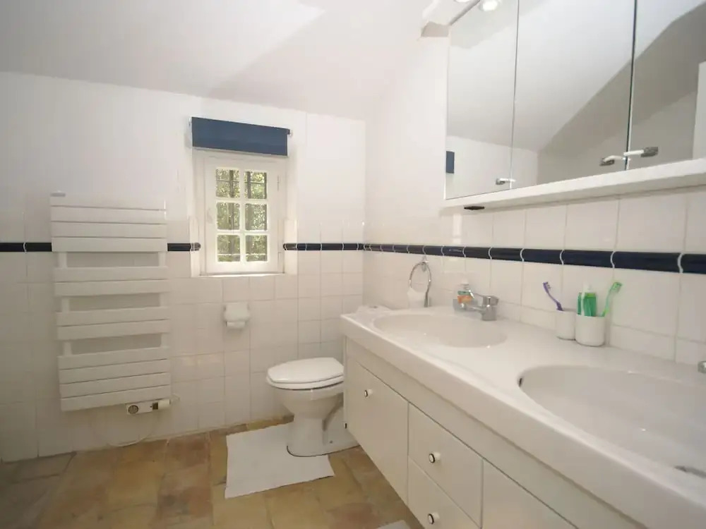 Modern Villa in Lorgues with Private Pool