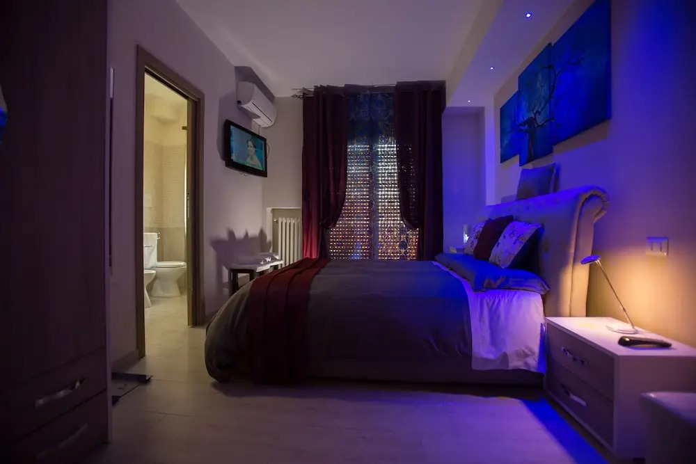 SuiteIRIS B&B