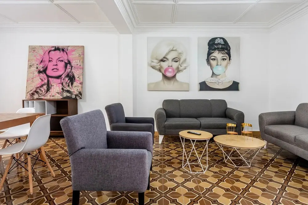 Stay Connected in Roma - 3br- Fast Wifi- Laundry