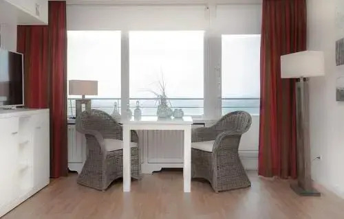 Ad6 8 309A Oceanlounge