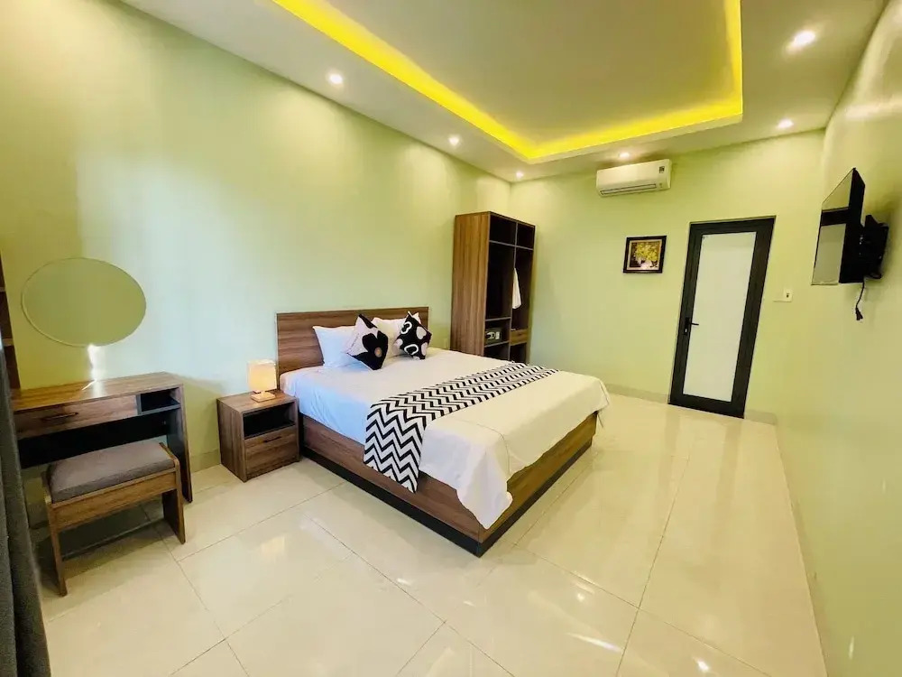 Hy Viên boutique Garden & Swimming pool