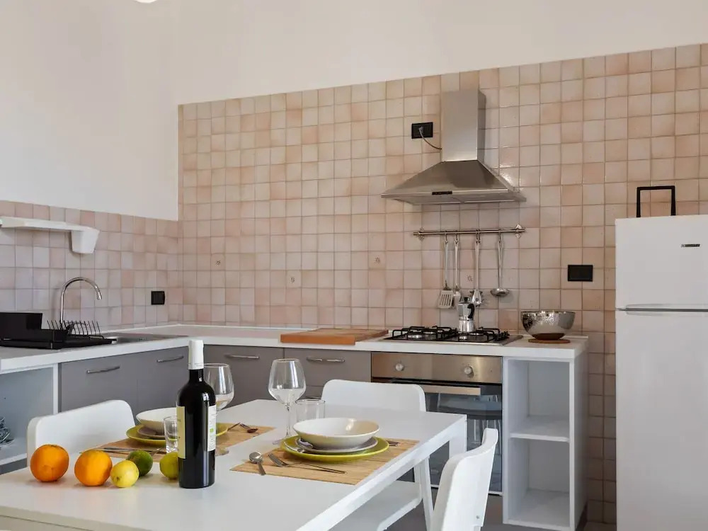 Spacious Apartment in Avola near the Seabeach