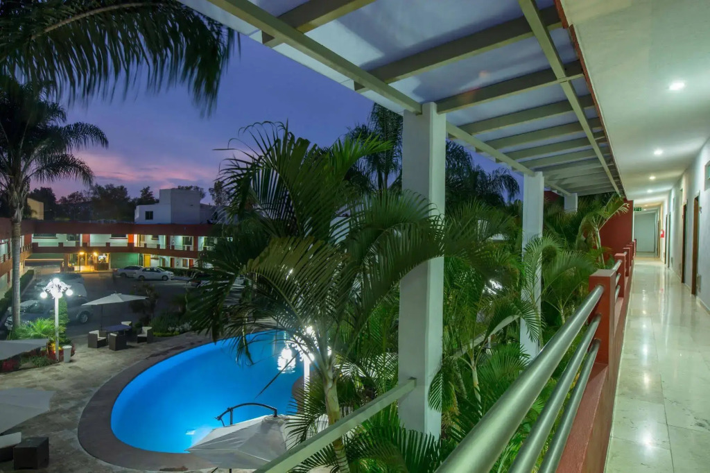 Hotel Estancia Business Class