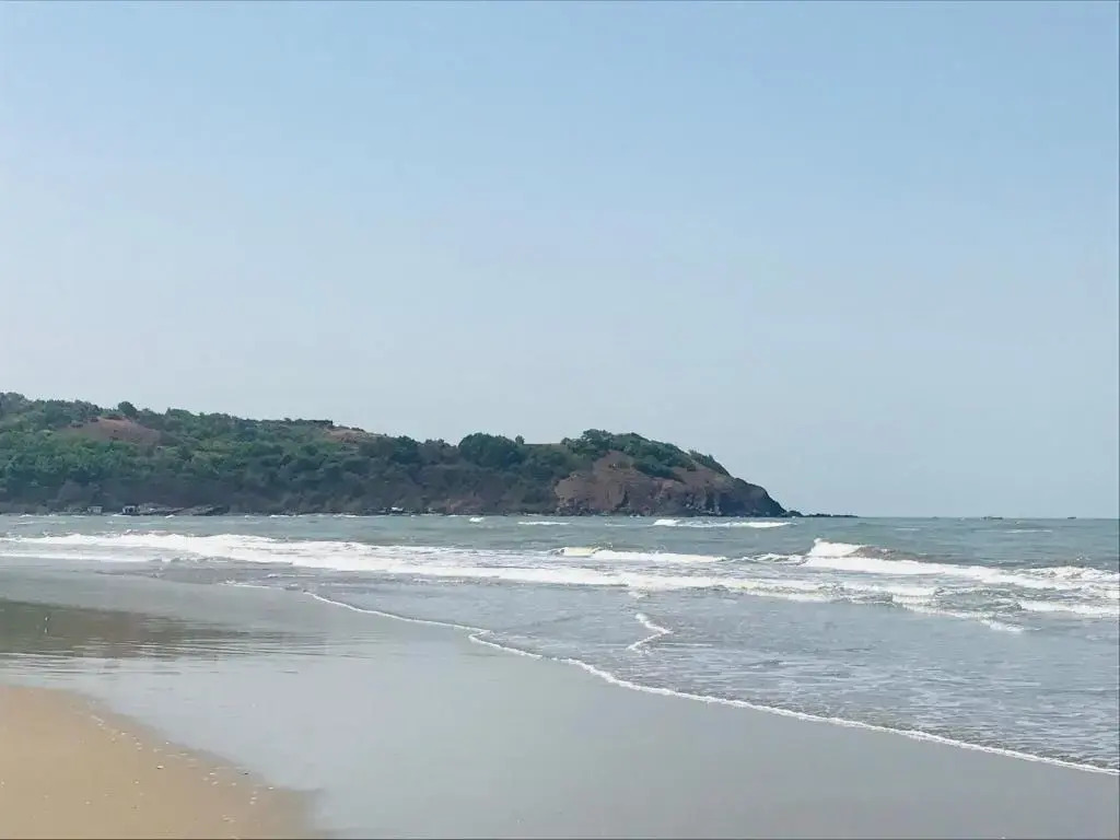 Ashore by Vista, Beachfrom 6BHK, ultra luxurious with Infinity pool, SPA at Morjim