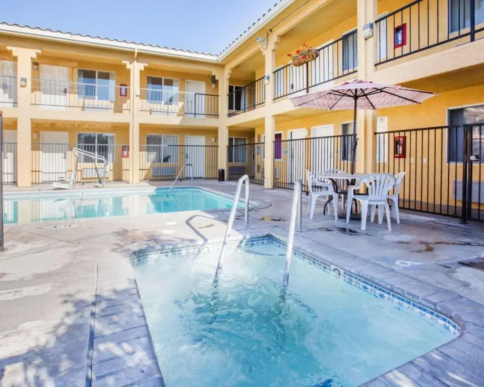 Quality Inn