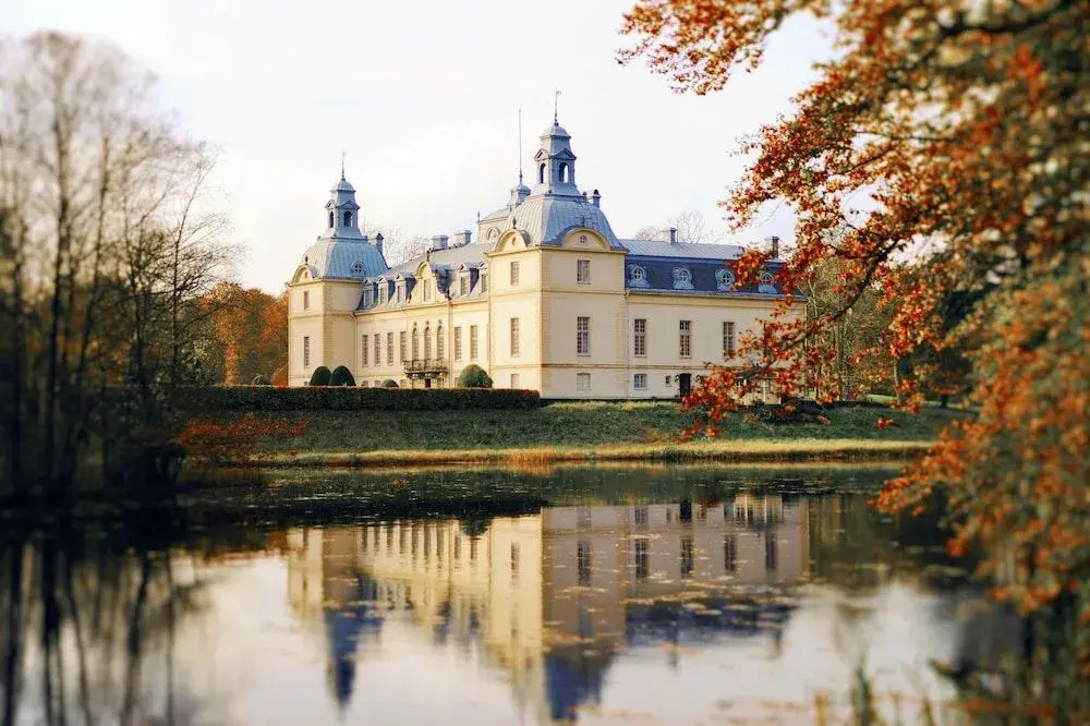 Kronovalls vinslott
