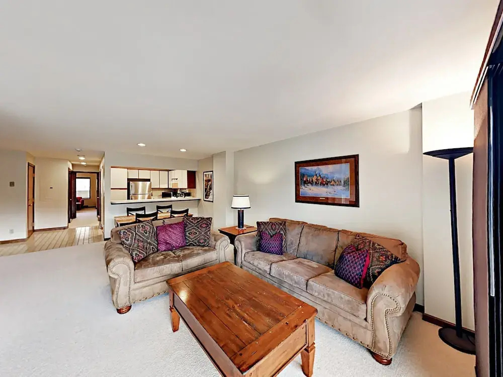 137 Benchmark Rd 312 Condo 1 Bedroom 1 Bathroom Condo